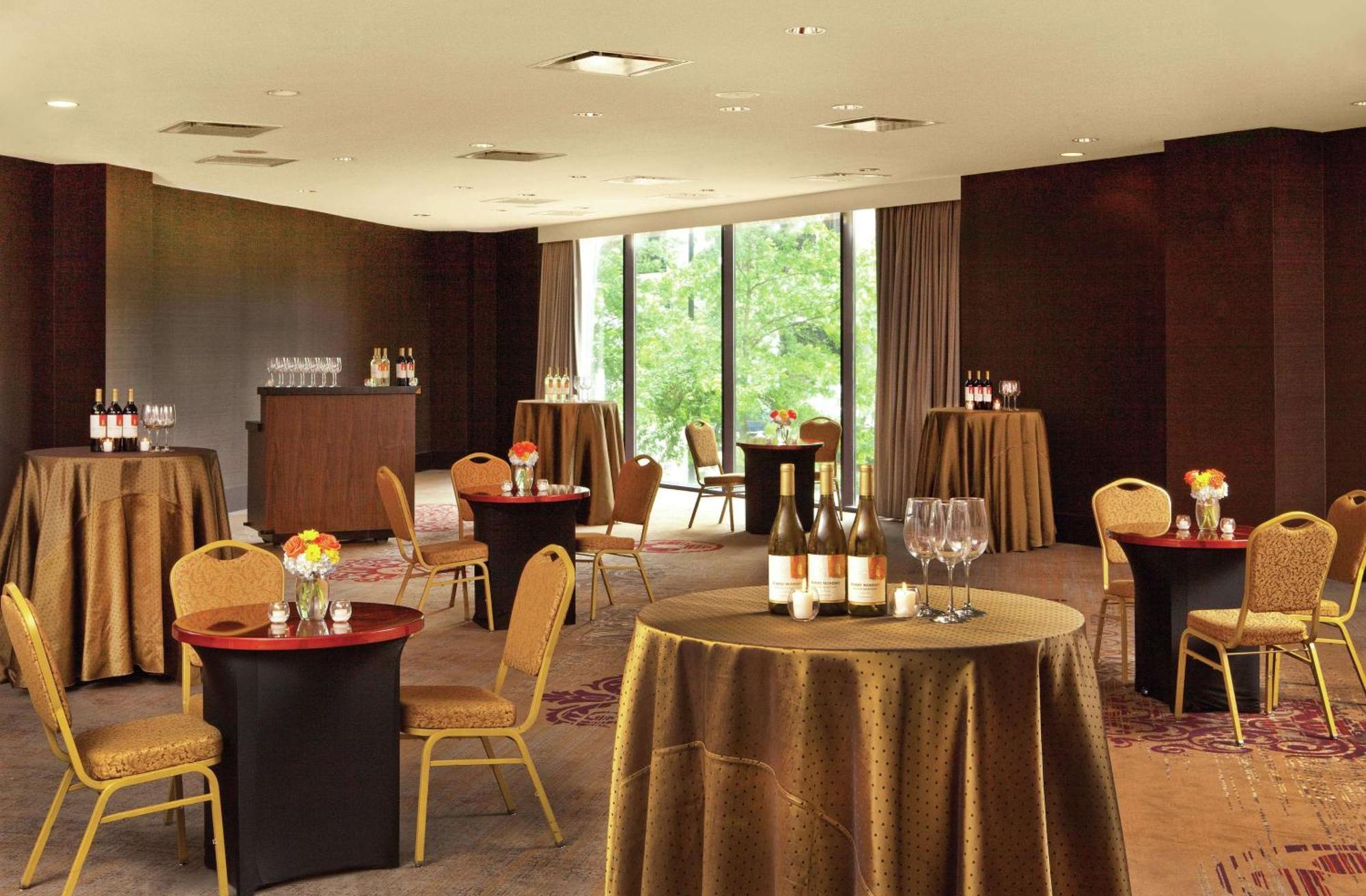 Doubletree By Hilton Hotel Nashville Downtown Eksteriør bilde